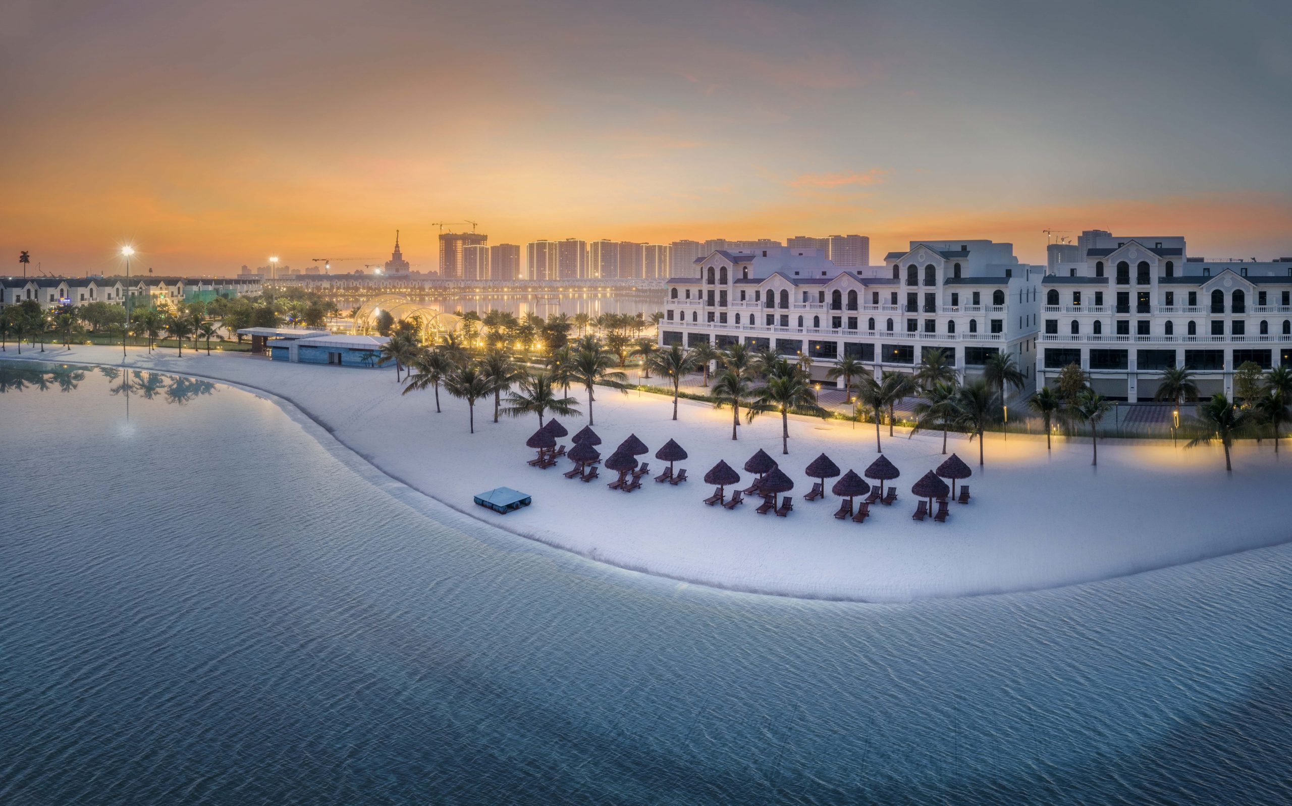 Khu đô thị Vinhomes Ocean Park, Kỳ quan khắc tạo kỳ quan, biển hồ nước mặn Vinhomes Ocean Park, hồ nước ngọt nhân tạo Vinhomes Ocean Park Khu đô thị Vinhomes Ocean Park - Thành phố của những kỉ lục