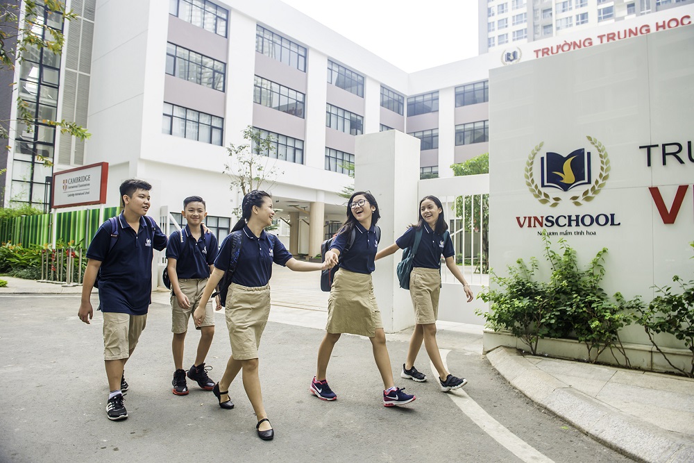 Vinschool Vinhomes Smart City, xu hướng "nhà gần trường", Chương trình đào tạo quốc tế, Cơ sở hạ tầng đồng bộ, Môi trường an toàn cho sức khỏe Vinschool Vinhomes Smart City: Nơi ươm mầm thế hệ trẻ