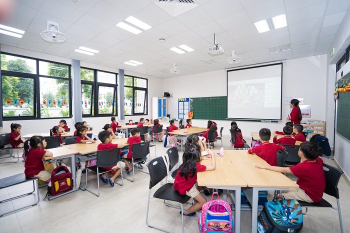 Vinschool Vinhomes Smart City, xu hướng "nhà gần trường", Chương trình đào tạo quốc tế, Cơ sở hạ tầng đồng bộ, Môi trường an toàn cho sức khỏe Vinschool Vinhomes Smart City: Nơi ươm mầm thế hệ trẻ
