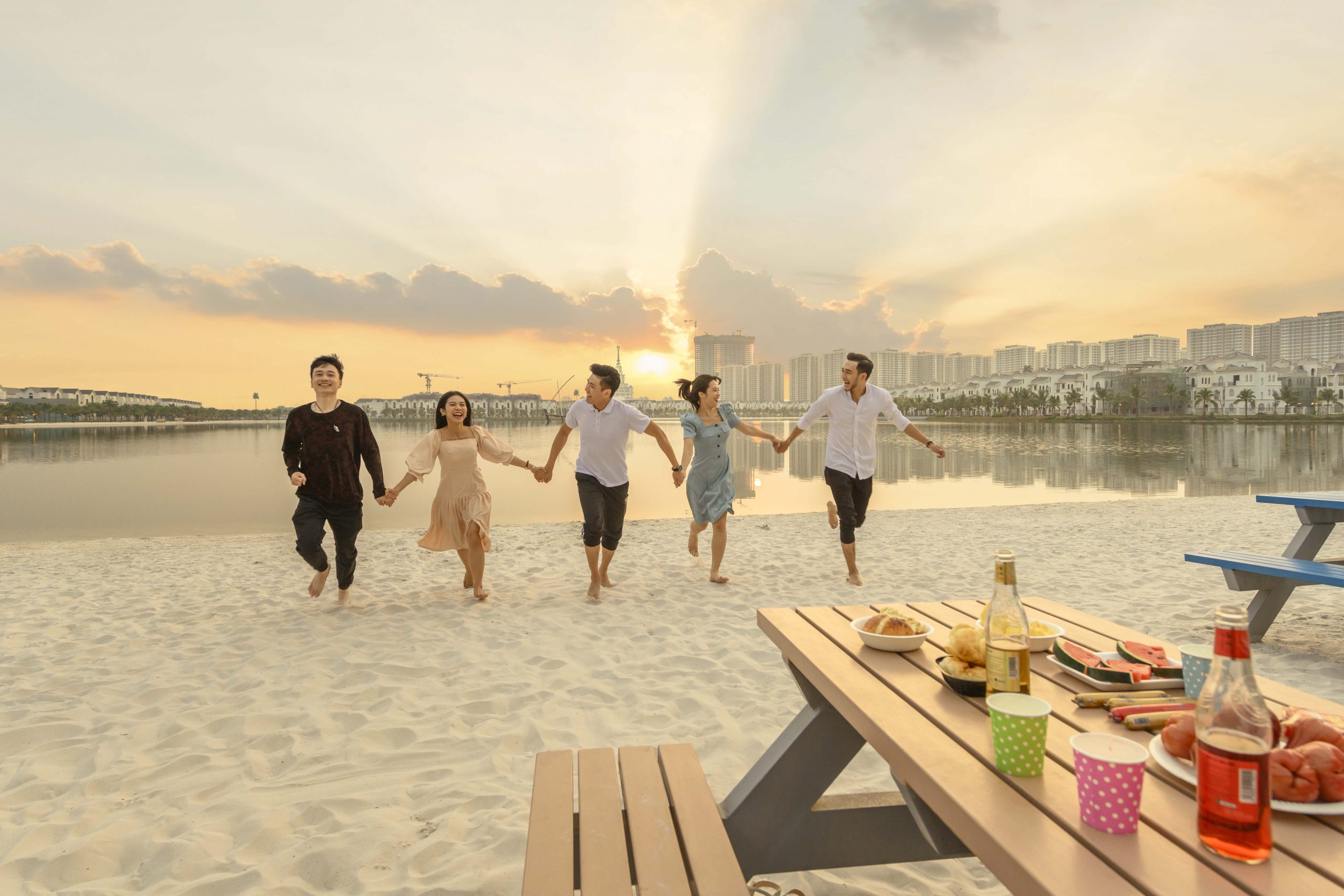 Xu hướng “second home”, Vinhomes Ocean Park, Vị trí nghỉ dưỡng hoàn hảo, Tiện ích đẳng cấp xứng tầm, Tiềm năng đầu tư sinh lời “Second home” - Xu hướng mới trên thị trường bất động sản Việt Nam