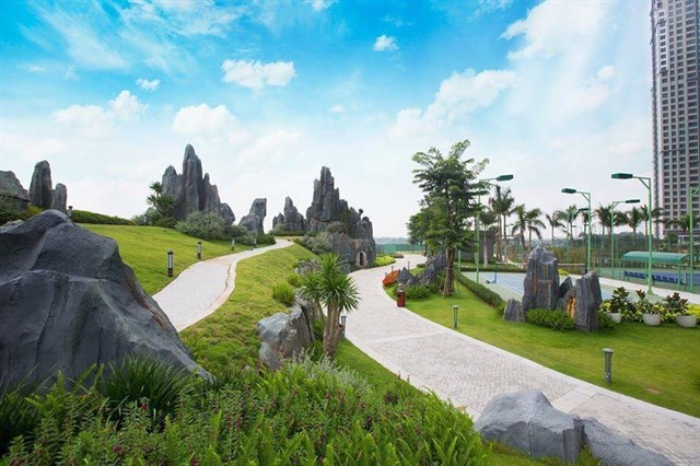 Công viên Vinhomes Central Park, không gian vui chơi lý tưởng, Đài phun nước hoành tráng, tiện ích đa dạng, tòa tháp Landmark 81, Vincom Công viên Vinhomes Central Park: điểm vui chơi quen thuộc tại Sài Gòn