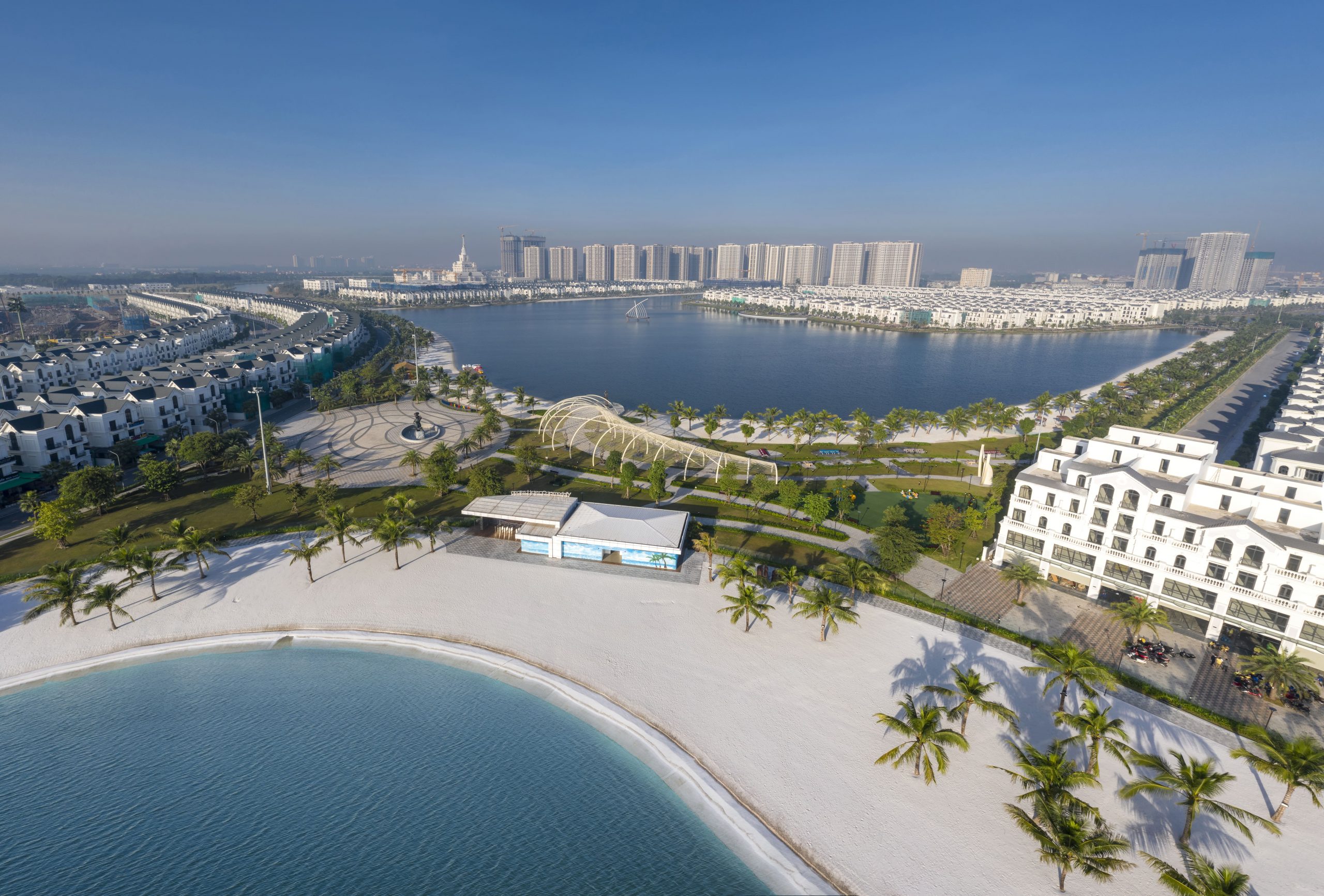Sapphire 1 Vinhomes Ocean Park, vị trí ưu việt, hệ thống tiện ích nội - ngoại khu đẳng cấp, tiêu chuẩn Sapphire năng động, an cư lý tưởng Phân khu Sapphire 1 Vinhomes Ocean Park phù hợp với đối tượng nào?